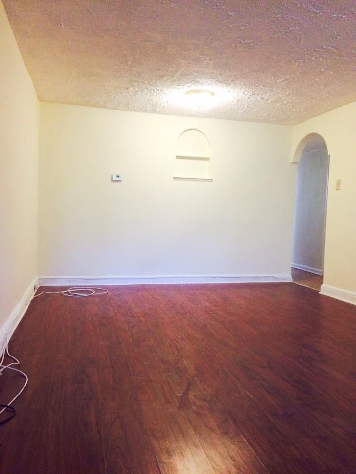 233 Bay 7th St - Photo 2 of 7