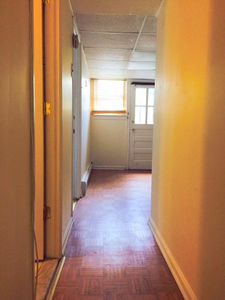 233 Bay 7th St - Photo 3 of 7