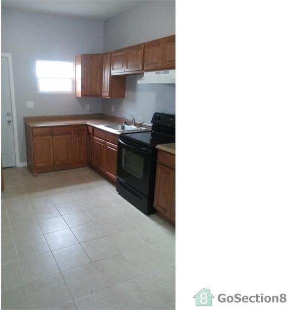 2315 W Lanvale St - Photo 2 of 5