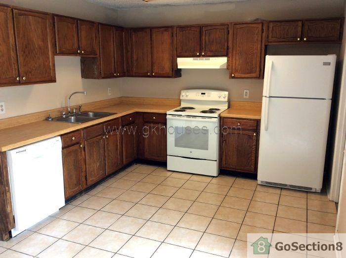 1931 Springlake Ct - Photo 3 of 21