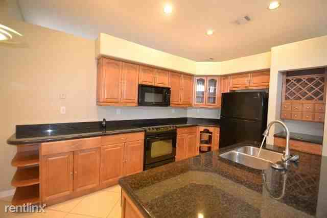 2334 NW 193rd Ave - Photo 2 of 8