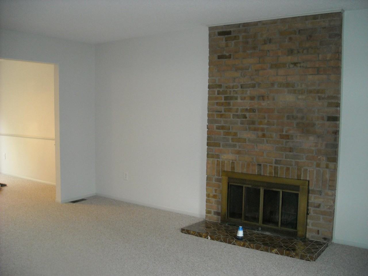 4753 Olentangy River Rd - Photo 2 of 13