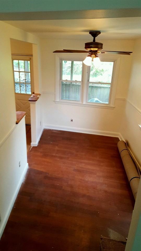 627 Willow Ave - Photo 3 of 6