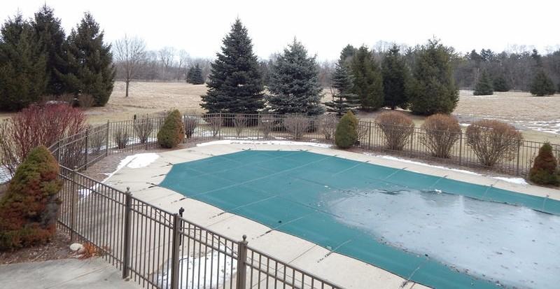 W331N3482 Maplewood Rd - Photo 3 of 18