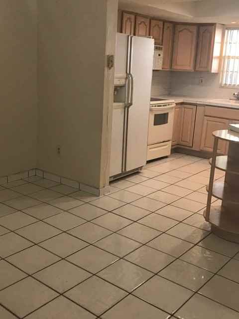 8139 SW 209 St - Photo 3 of 13