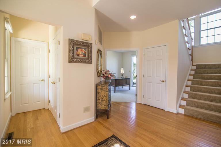 249 Lighthouse View Dr - Photo 2 of 30