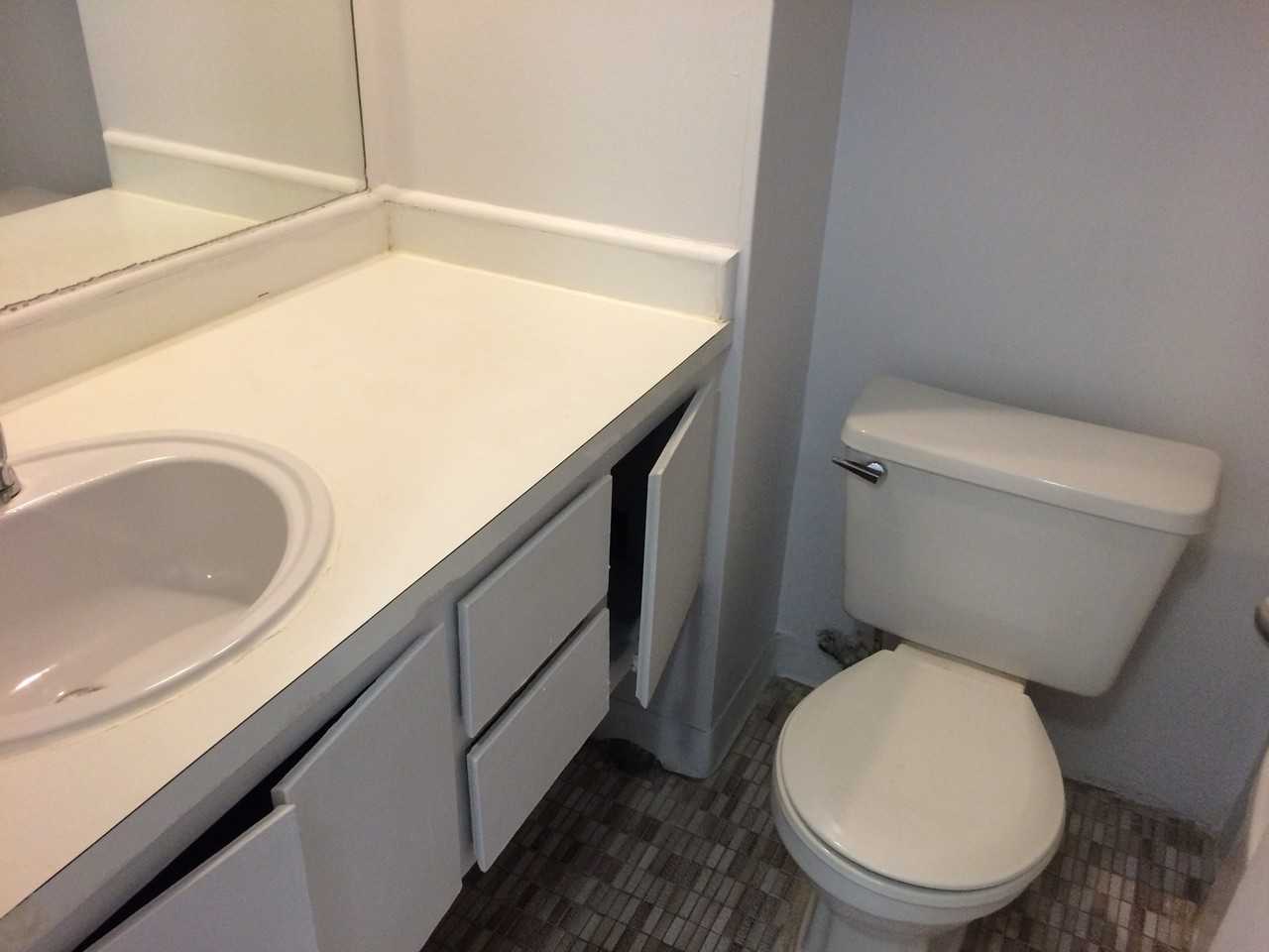 3465 Hutchison - Photo 3 of 9