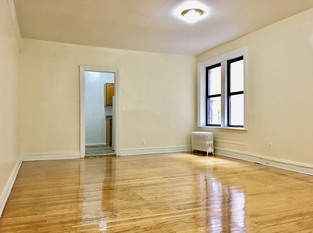 U.S. 9 & Bennett Ave & Nagle Ave #MF2