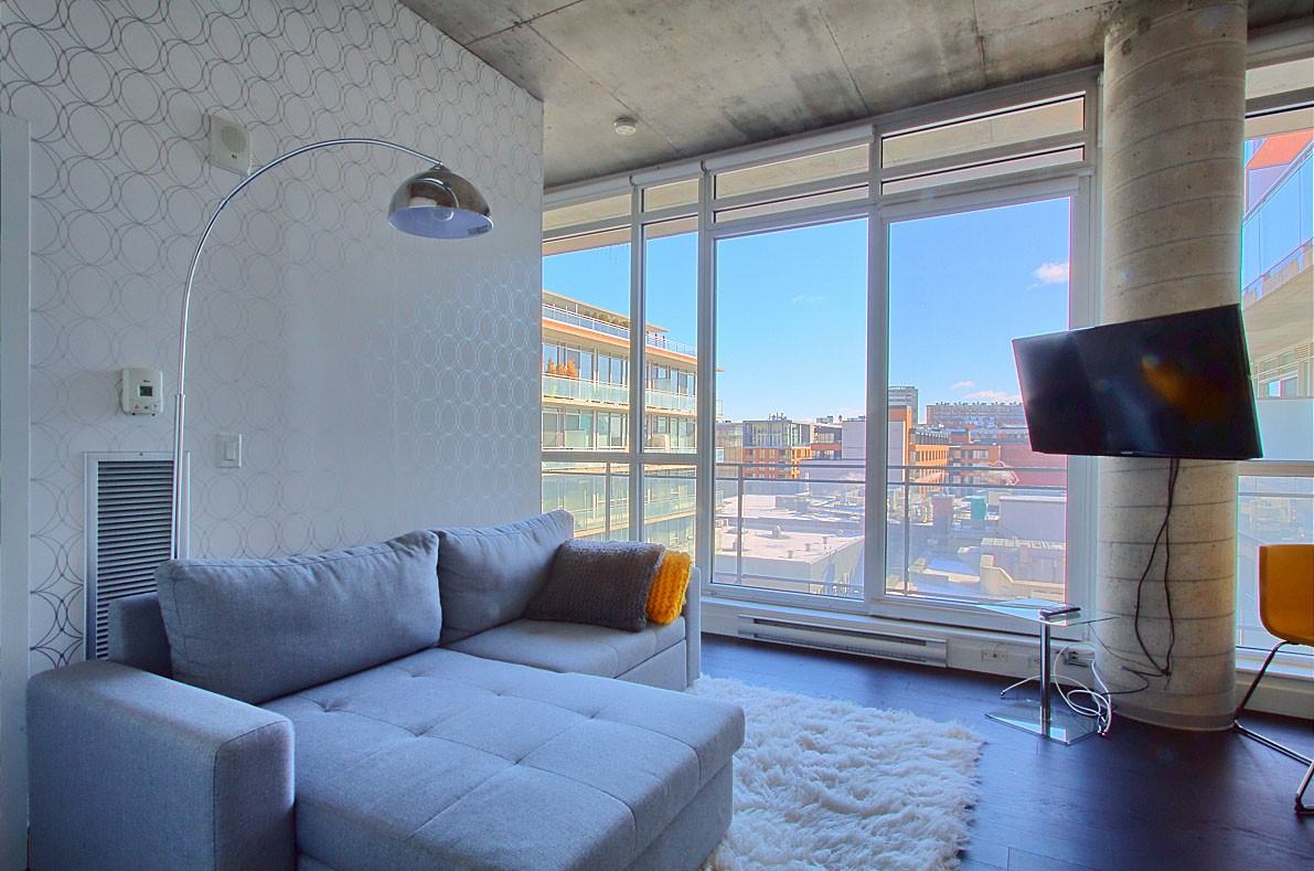 630 Rue William #832