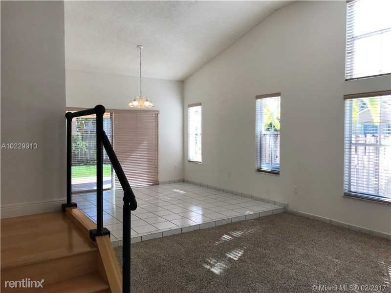 14358 SW 90th St - Photo 2 of 22