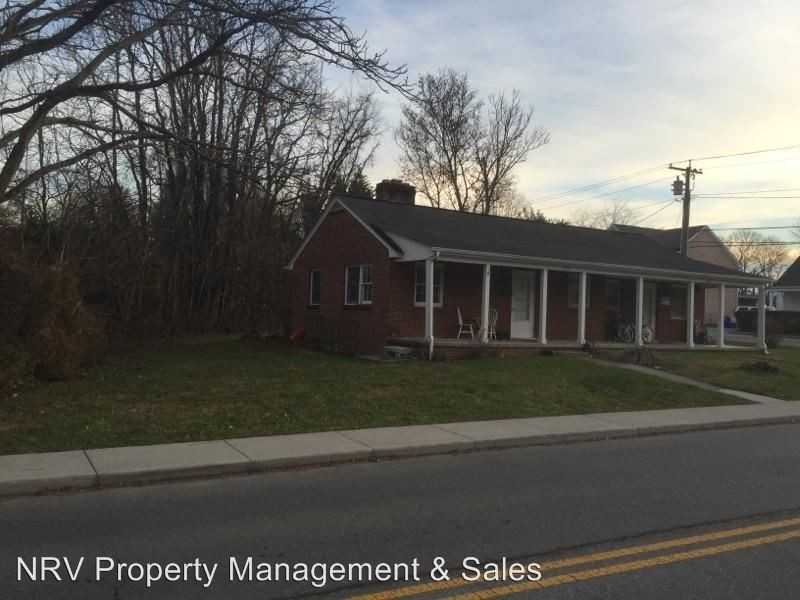 324 Miller St SW - Photo 2 of 4