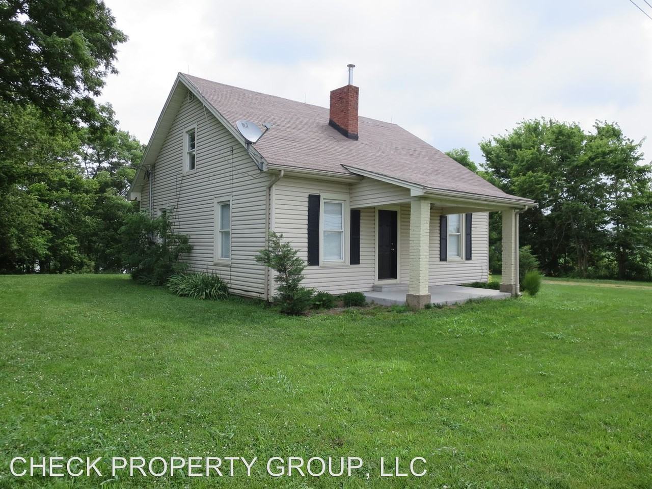 3193 Frankfort Rd - Photo 2 of 26
