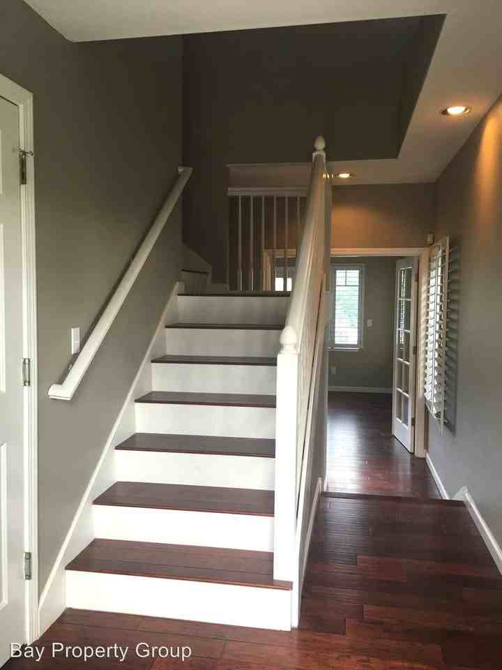 88 Starview Drive - Photo 3 of 28