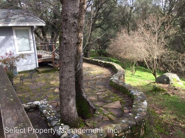 3343 Witt Rd - Photo 3 of 13