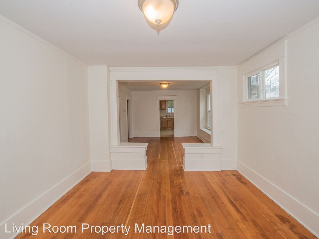 4933 NE 22nd Ave - Photo 3 of 12