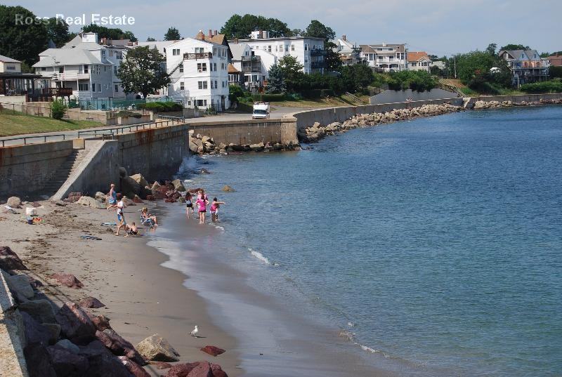 252 Winthrop Shore Dr 2 - Photo 2 of 6