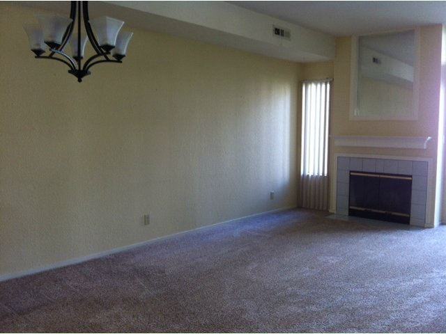 9850 Cabrillo Hwy - Photo 2 of 11