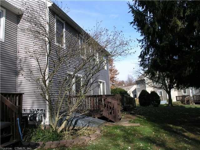 12 Braintree Ct - Photo 3 of 13