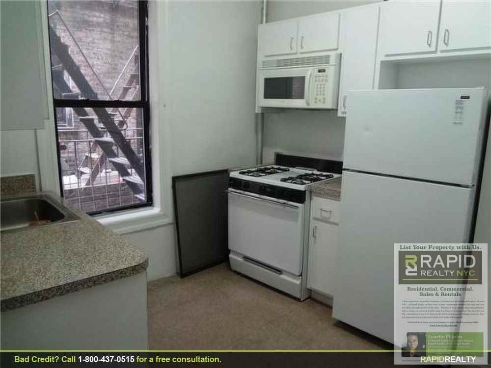 Dyckman St & Nagle Ave #3B