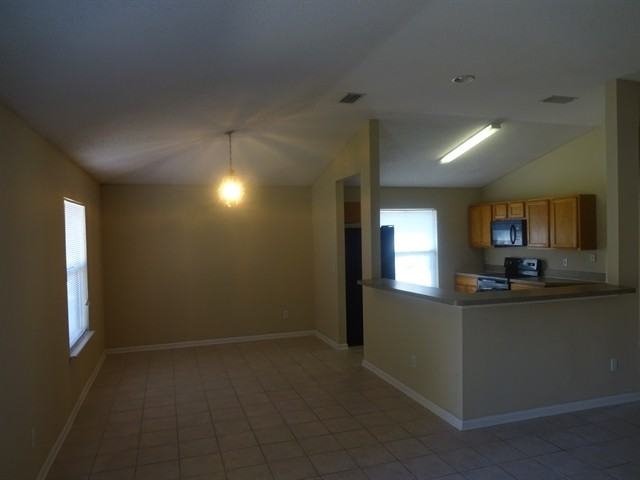 875 Rock Bay Dr - Photo 3 of 14