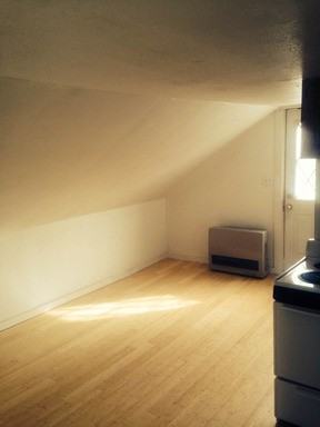 374 Park Ave - Photo 2 of 7