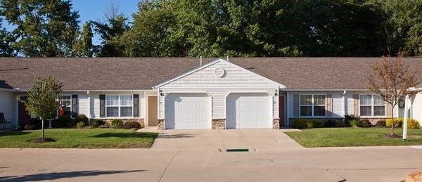 Arbors of Olmsted by Redwood - Photo 2 of 7