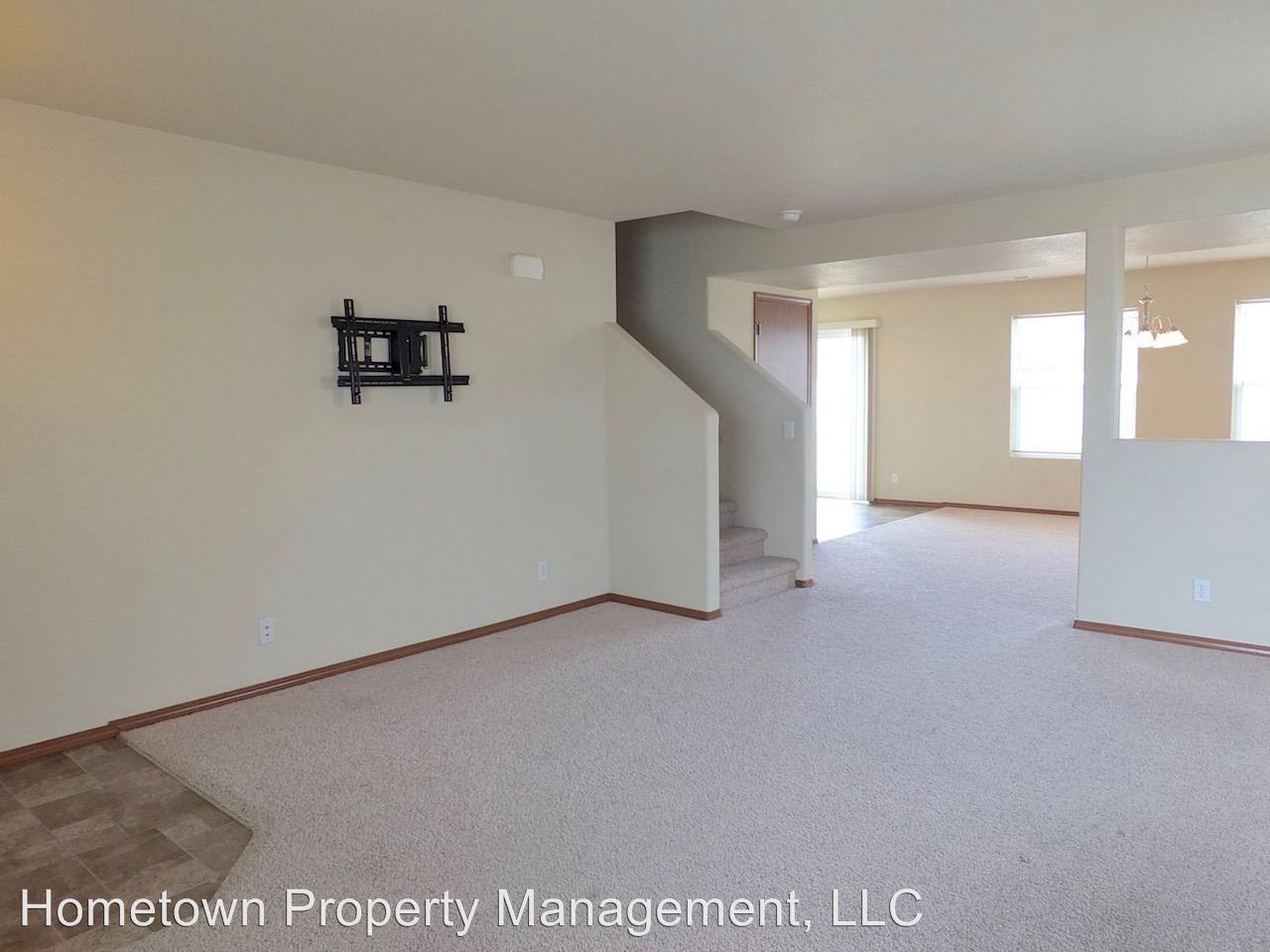 6619 N Goshawk Ln - Photo 3 of 23