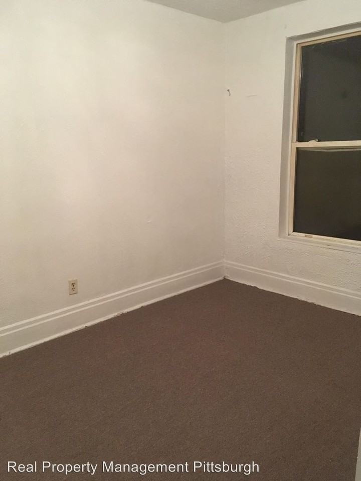 345-301 Renova St - Photo 2 of 8