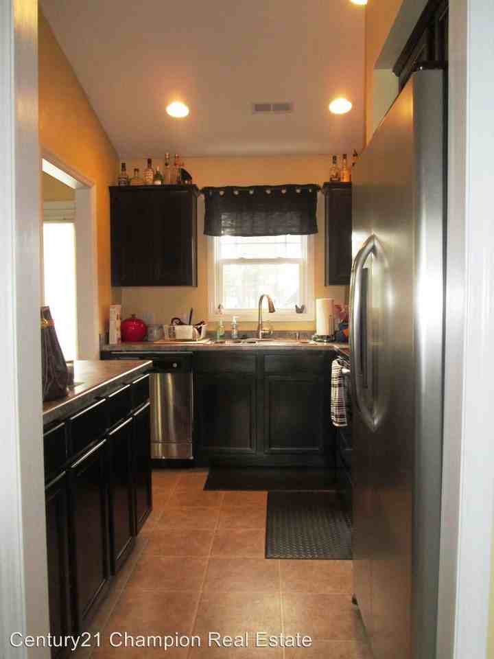 104 Chandas Pl - Photo 3 of 7