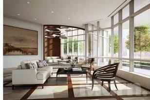 Madison Ave & E 33rd St #7