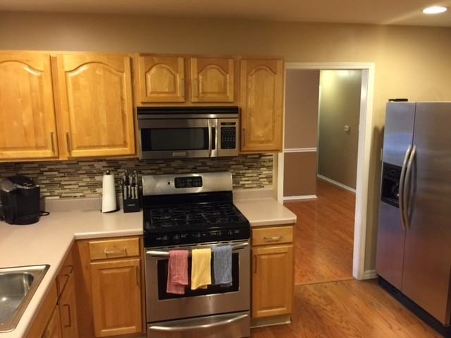 1021 Twisted Oak Ln - Photo 3 of 12