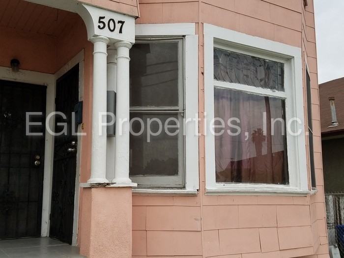 518 1/2 S Chicago St - Photo 2 of 17