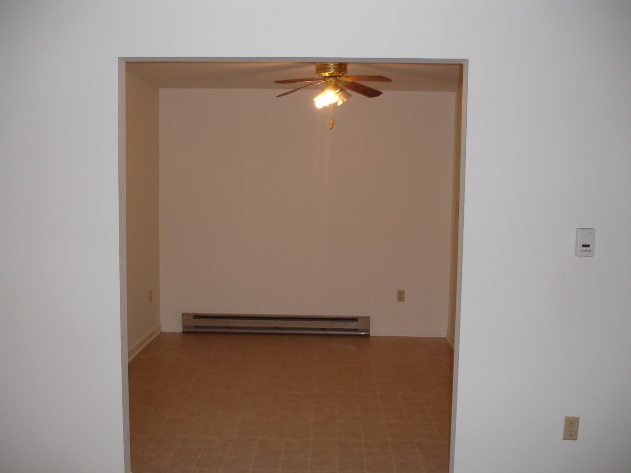 202-218 Park Ave - Photo 3 of 6
