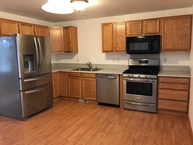 7616 NE 159th Ave - Photo 2 of 7