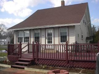 407 Main St - Photo 2 of 5