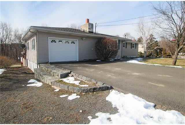 26 Middleton Dr - Photo 2 of 25