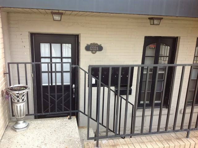 1232 Louden St #A - Photo 2 of 9