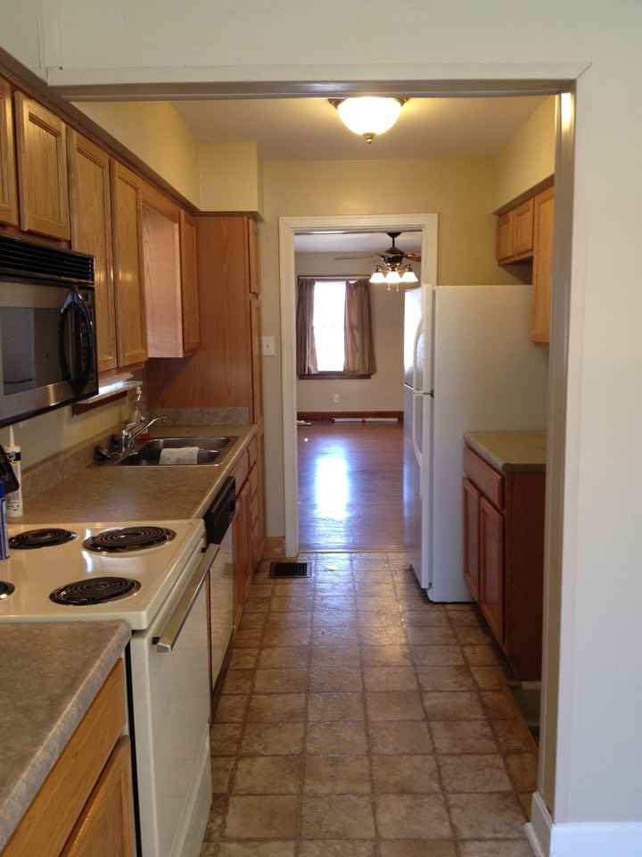 2517 S 5th St - Photo 3 of 9