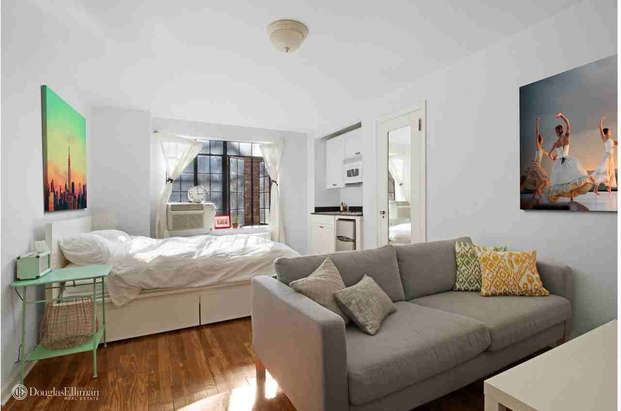 45 Tudor City Pl #2112