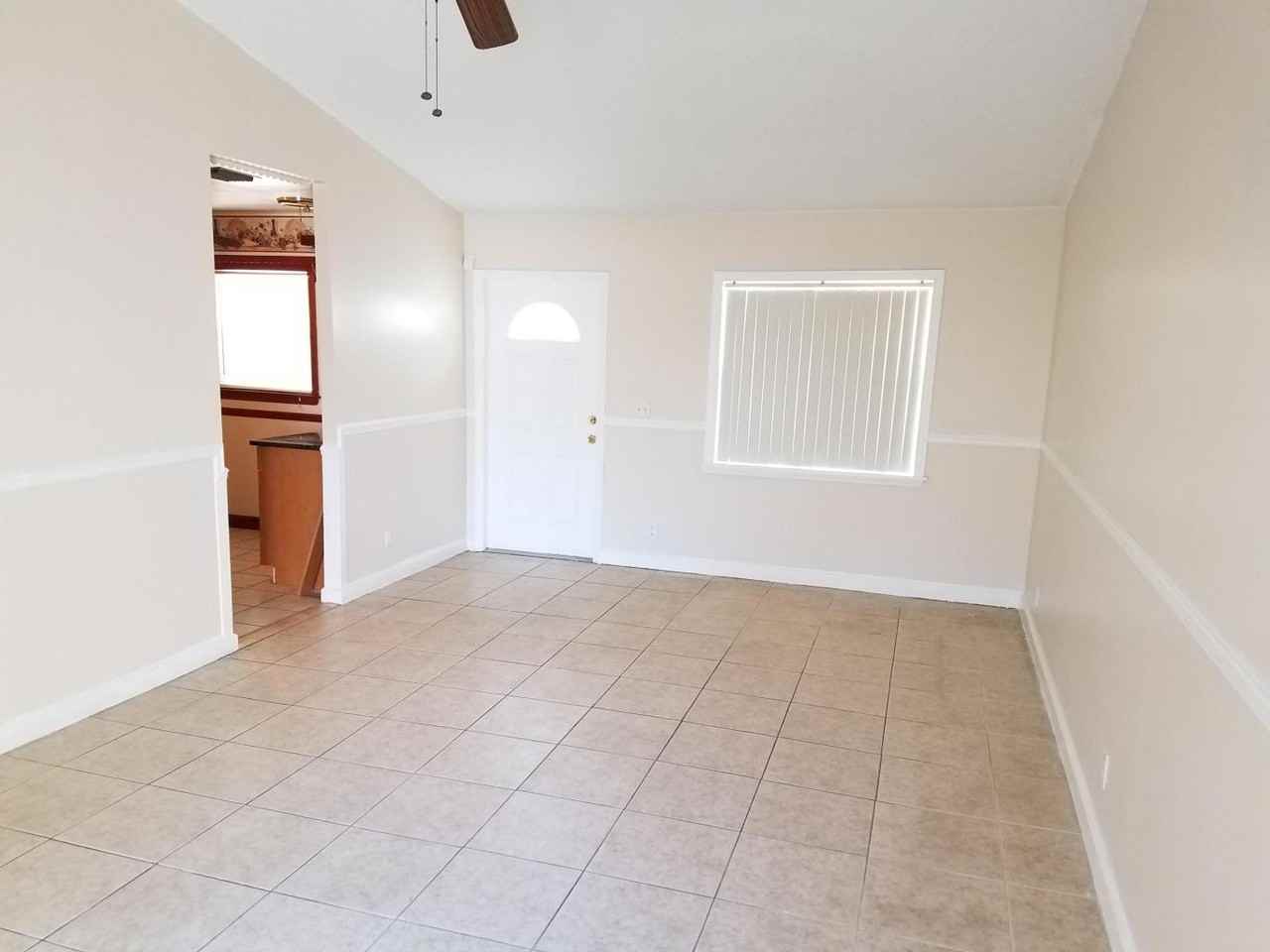 5686 Wingham Way - Photo 3 of 10