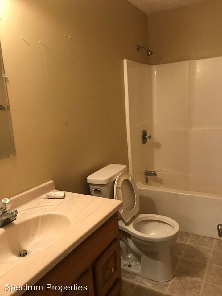 547-505 Shellbark Rd - Photo 2 of 8