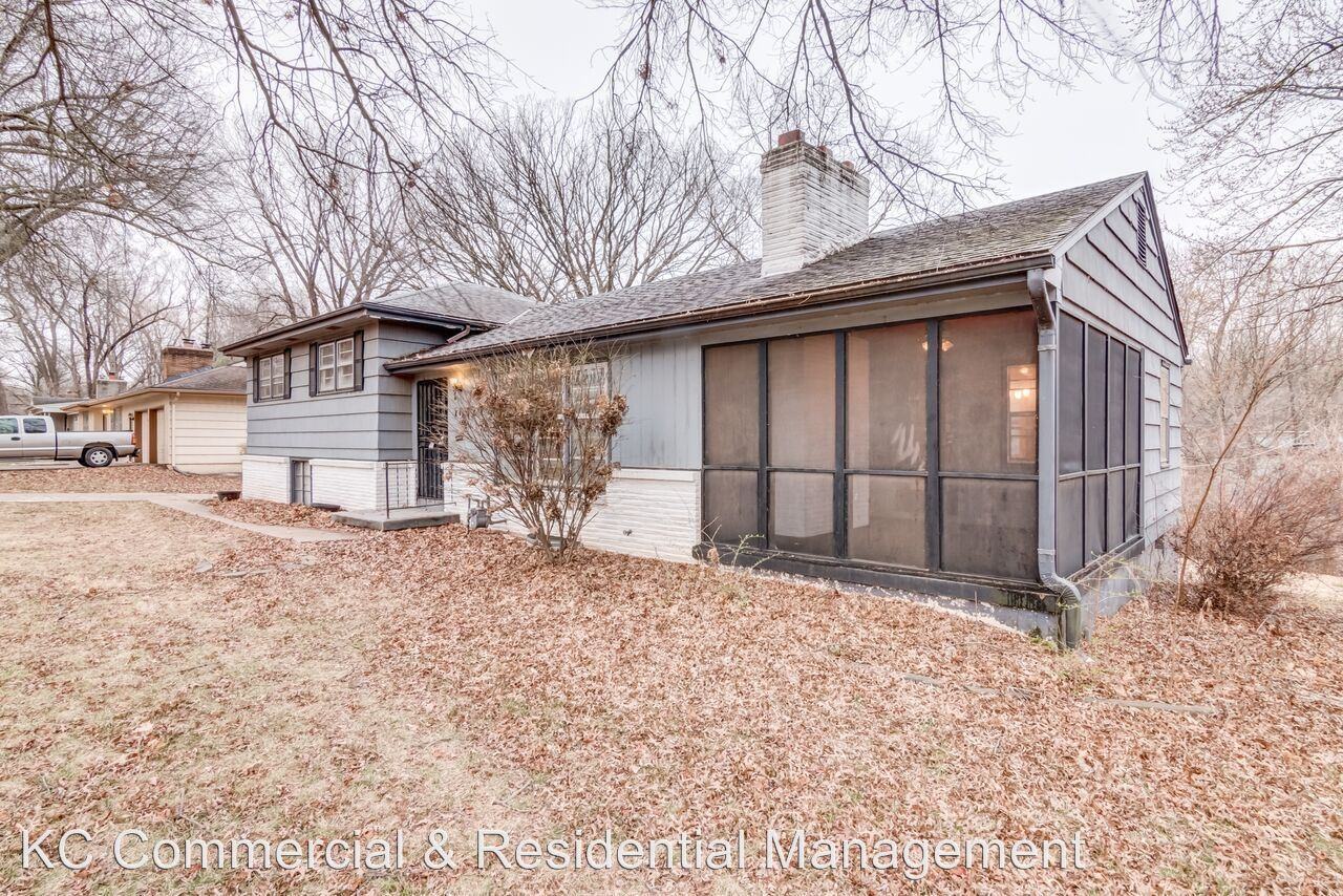 10320 Palmer Ave - Photo 3 of 22