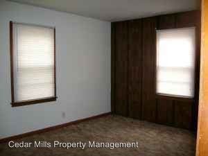 1531 W Montana - Photo 2 of 8