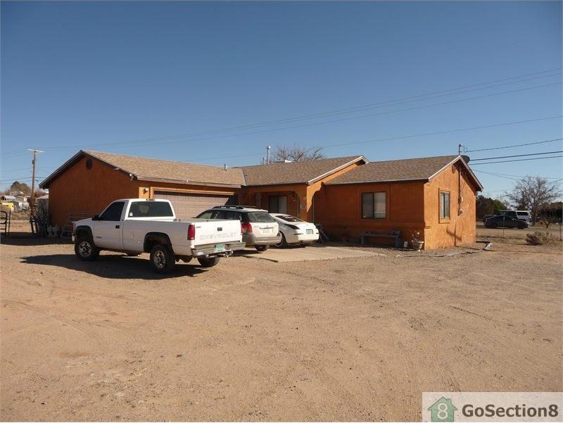 128 Chico Pl - Photo 2 of 5