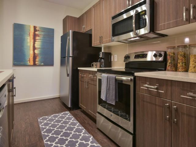 Encore at Clairmont - Photo 3 of 15