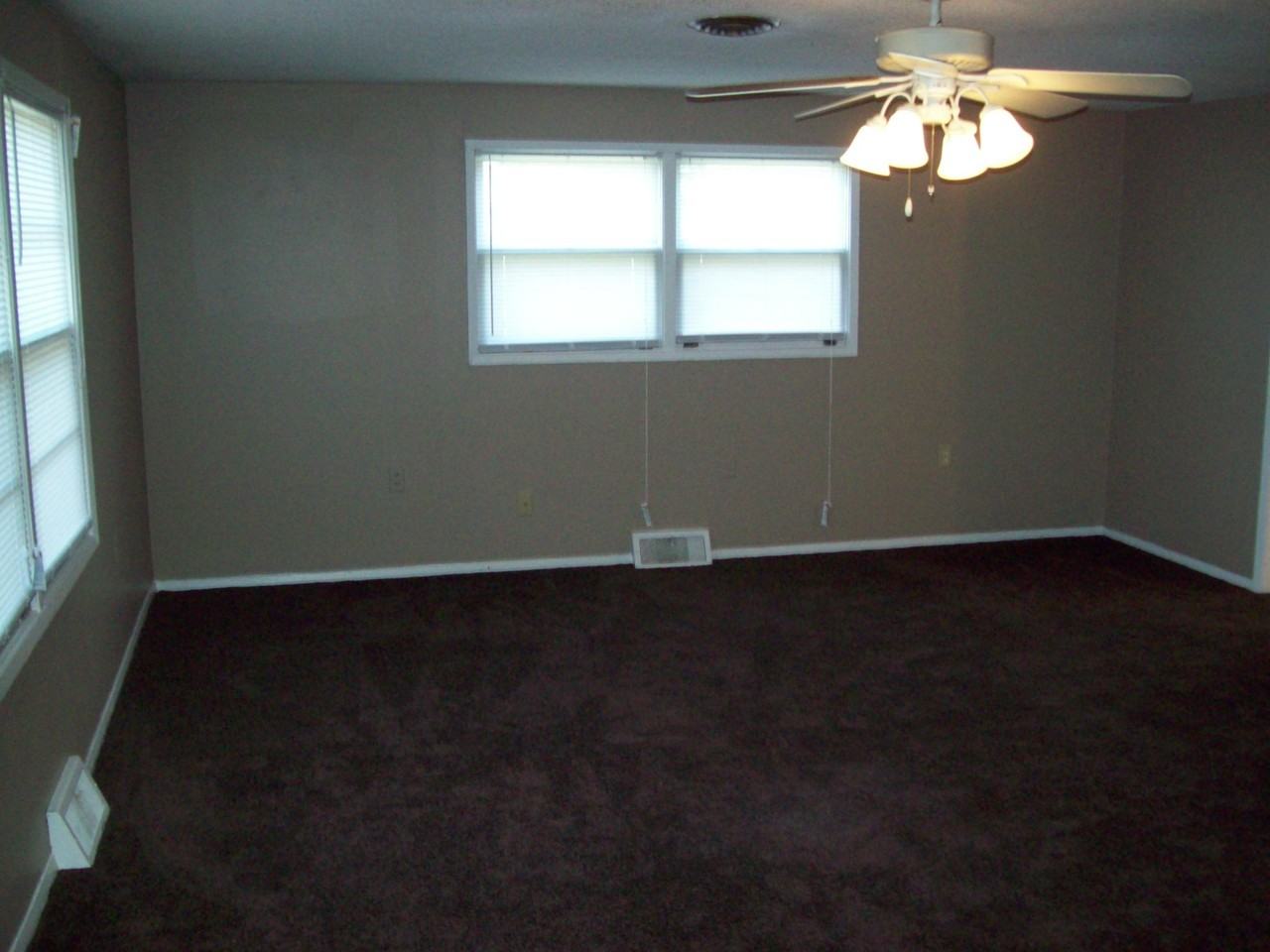 125 Radar Cir Rd - Photo 2 of 12