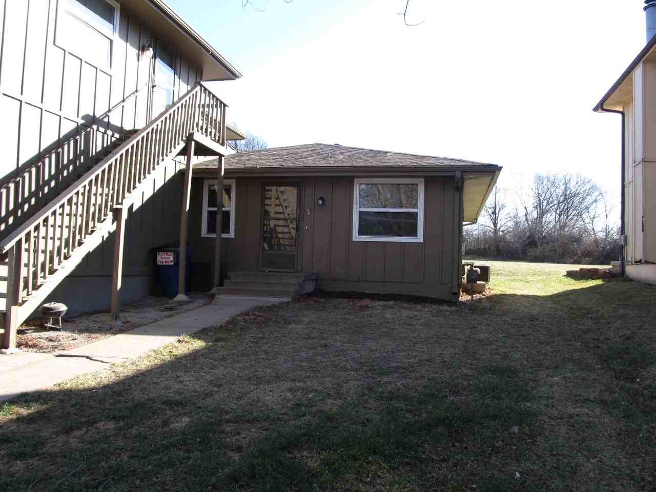 6331 N Wyandotte St - Photo 2 of 15