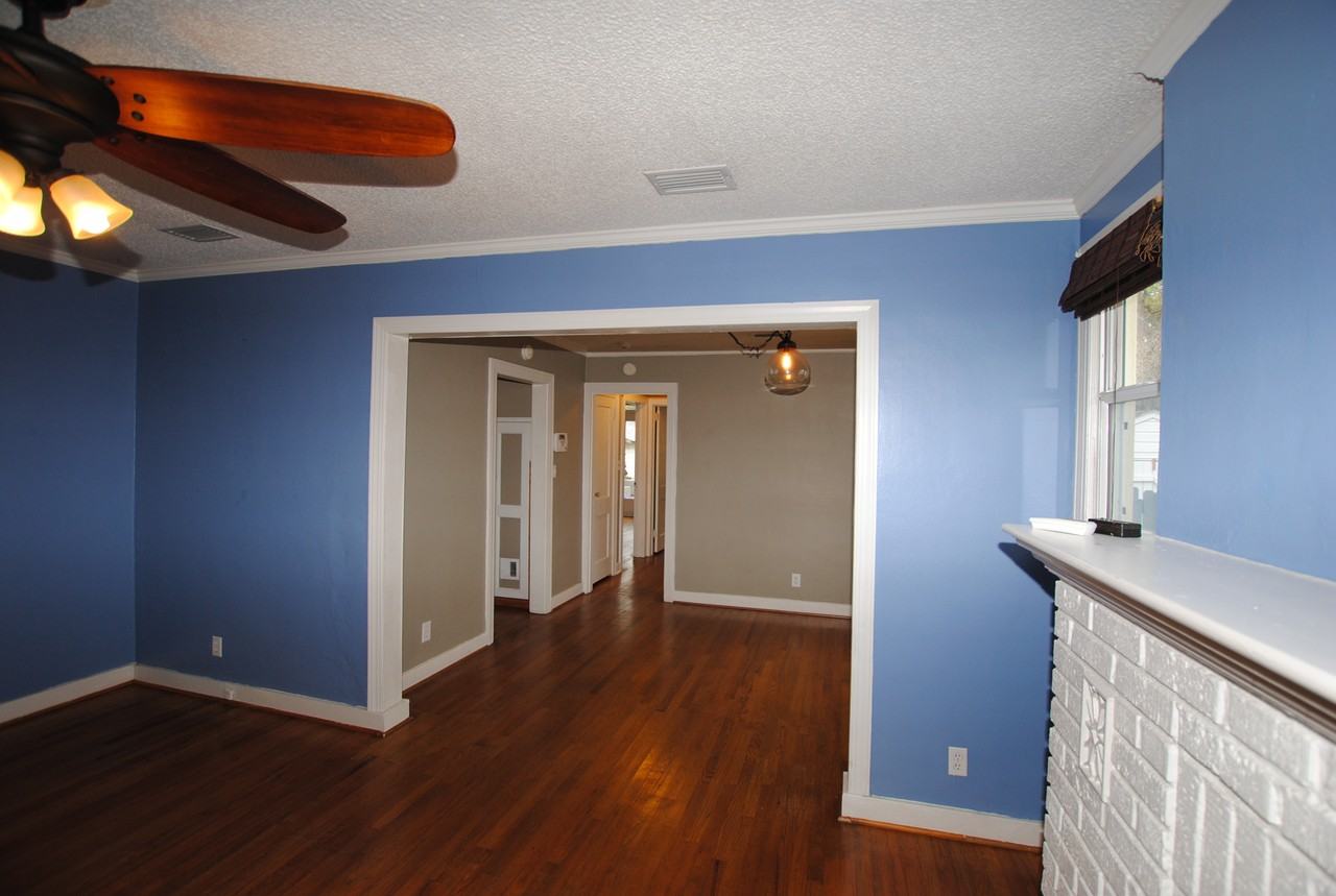 2141 Arcadia Pl - Photo 3 of 21