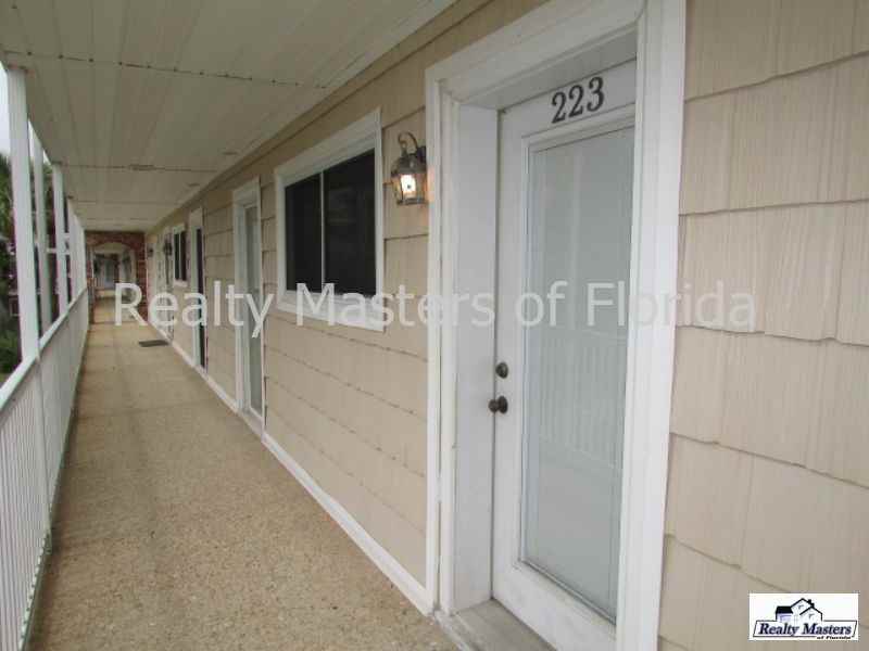 710 Scenic Hwy - Photo 3 of 19