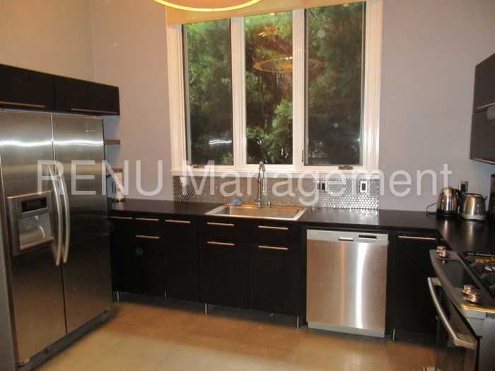 1111 Shelby Ave - Photo 2 of 19